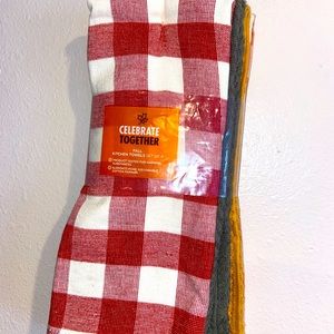 Fall kitchen towels. Decorative kitchen fall towels.